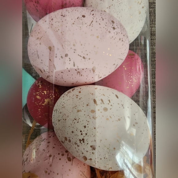 Martha Stewart Speckled Eggs - Picture 7 of 7